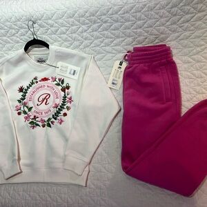 Roots Love studio fleece Sweater and Matching pants